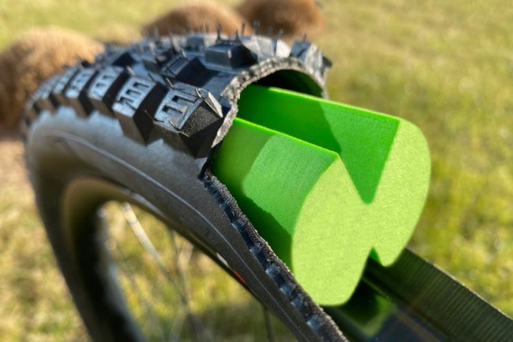 Mousse anti-pincement pour les pneus de vélo de route et VTT