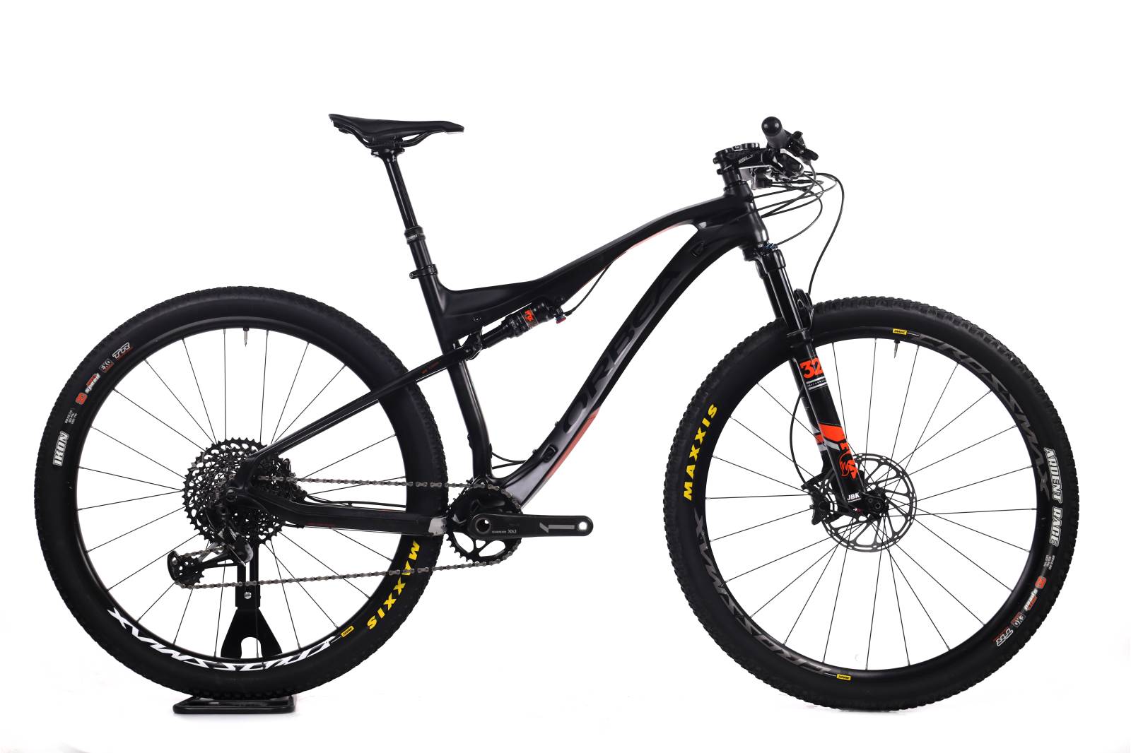 Orbea Oiz M30 Eagle