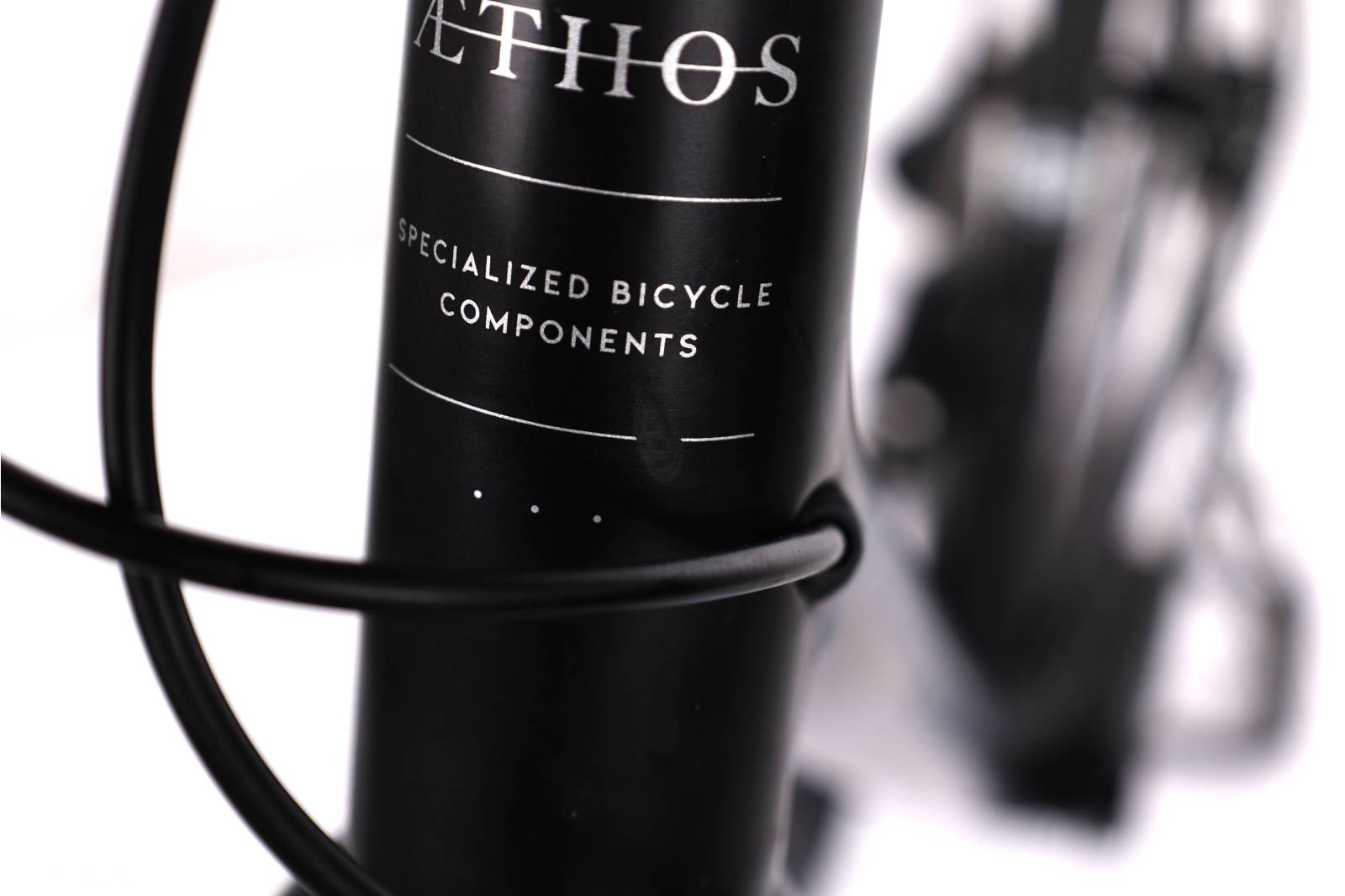 Specialized Aethos Comp Rival AXS