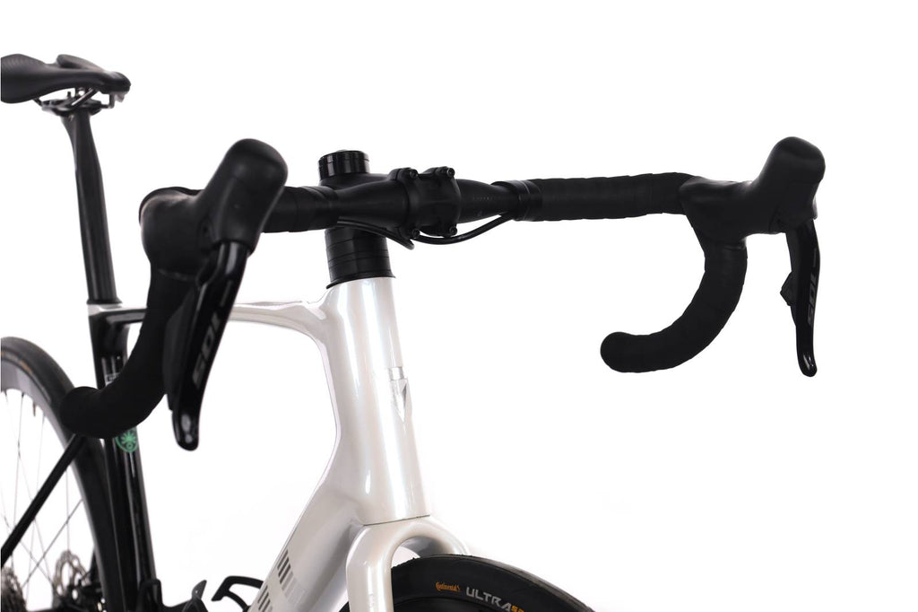 Giant Defy Defy Advanced Pro 1