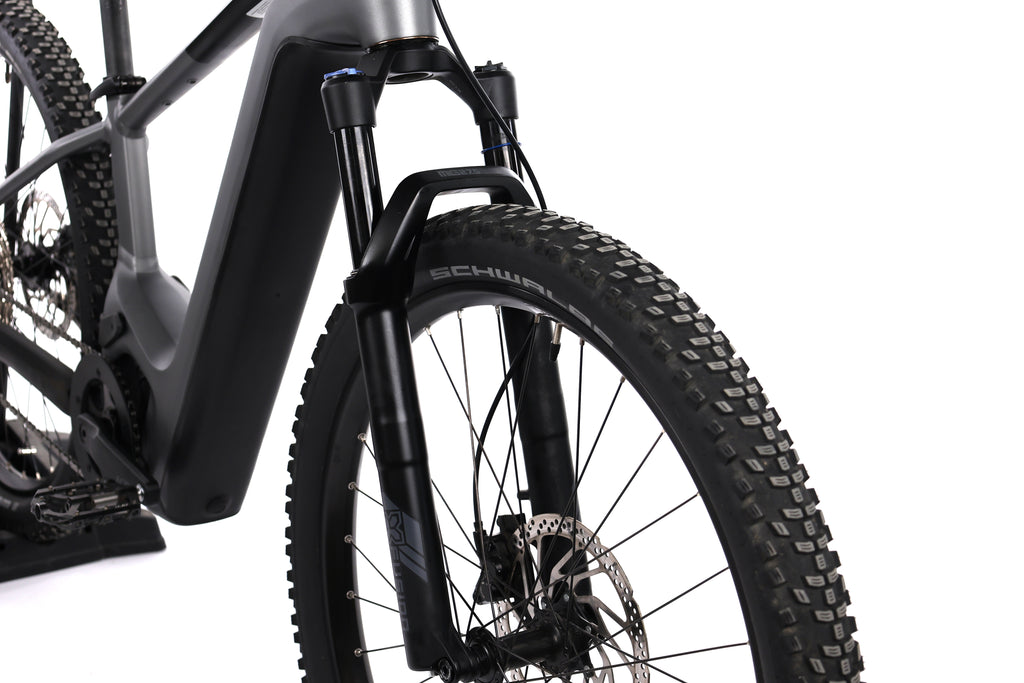 Cube Reaction Hybrid Race 750