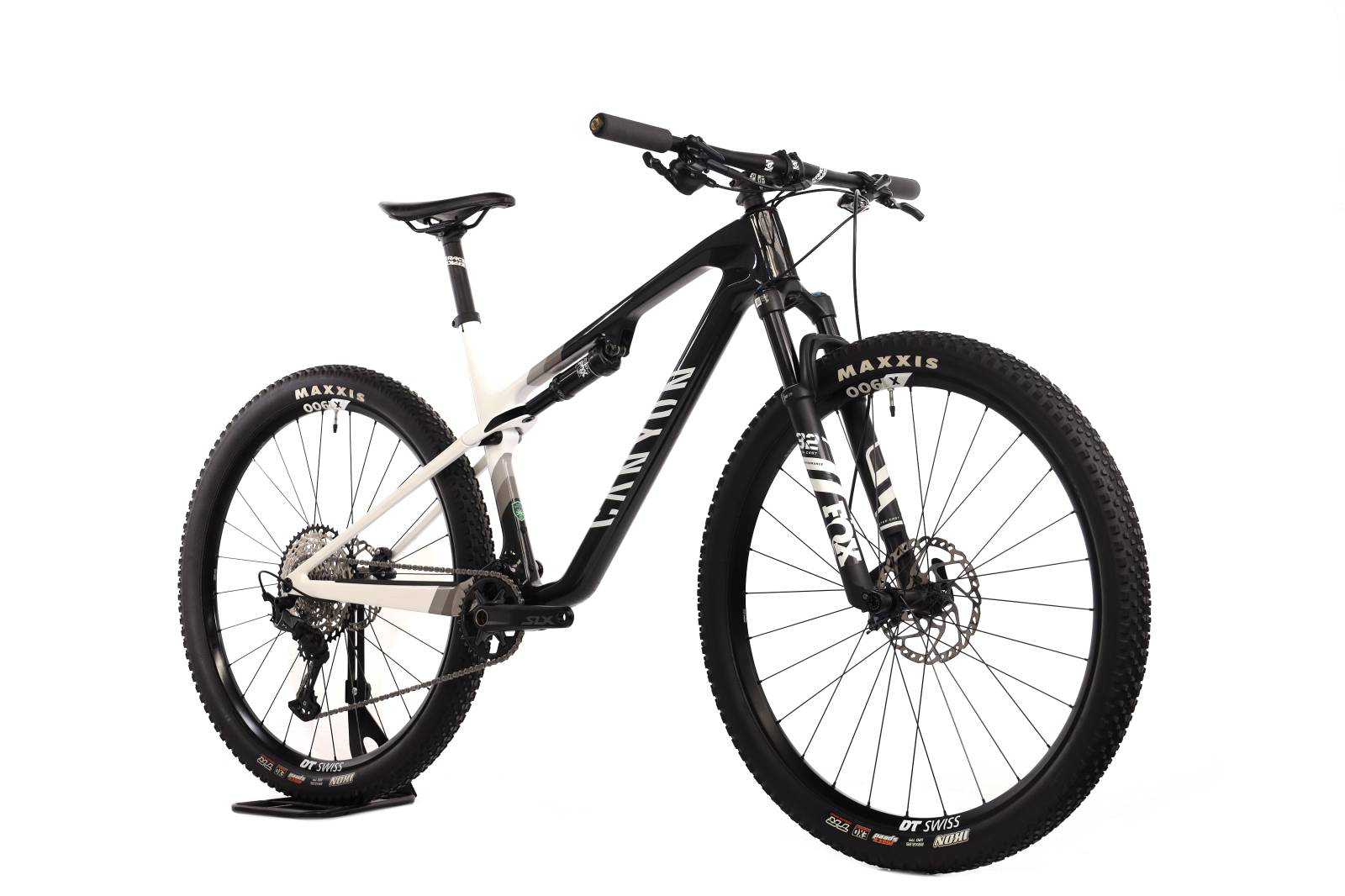 Canyon Lux CF 8