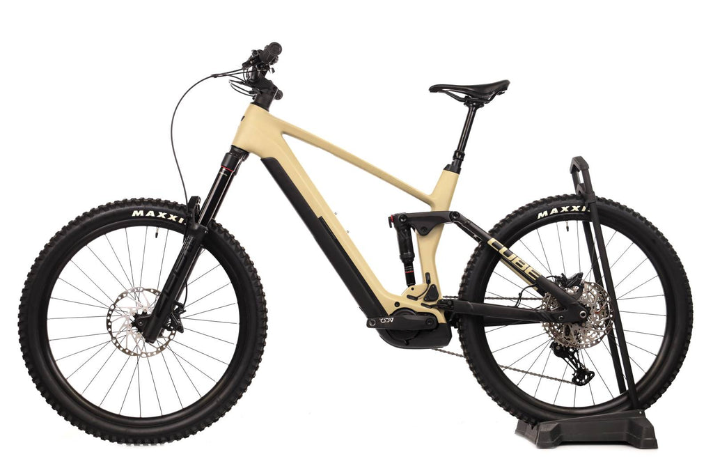 Cube Stereo Race Hybrid HPC